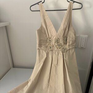 BCBG Women's size 4 cream dress